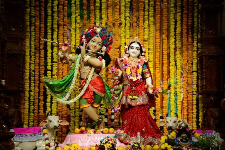 Chandan Yatra ISKCON